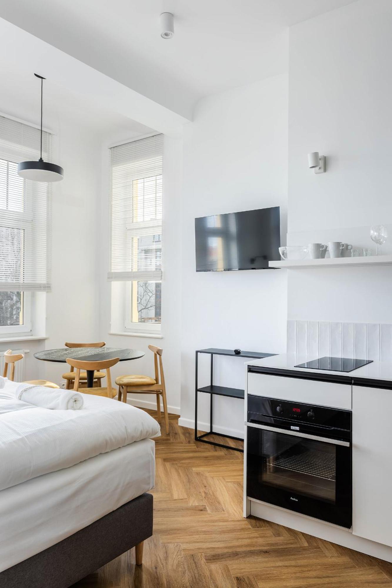 Przytulne I Komfortowe Studia Very Berry W Poznaniu By Noclegi Renters Exterior foto